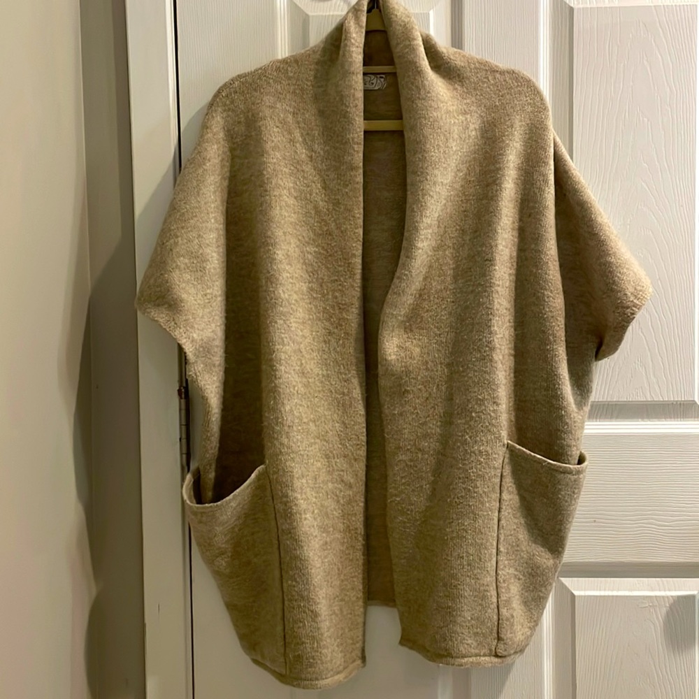 Free People Cardigan/Shrug - one size fits all